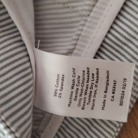 Talbots Grey and White Striped Wide Leg Ankle Length Pants Size 8 - Picture 6 of 8